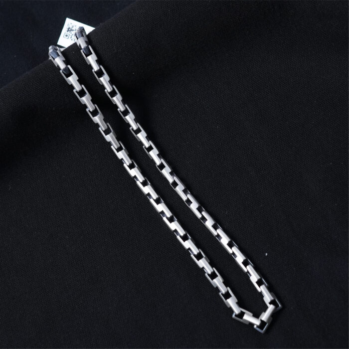 Chain 11