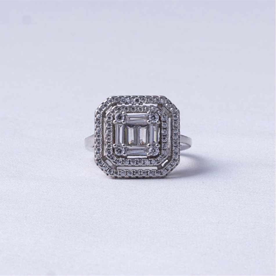 Geometric Diamond Style Ring
