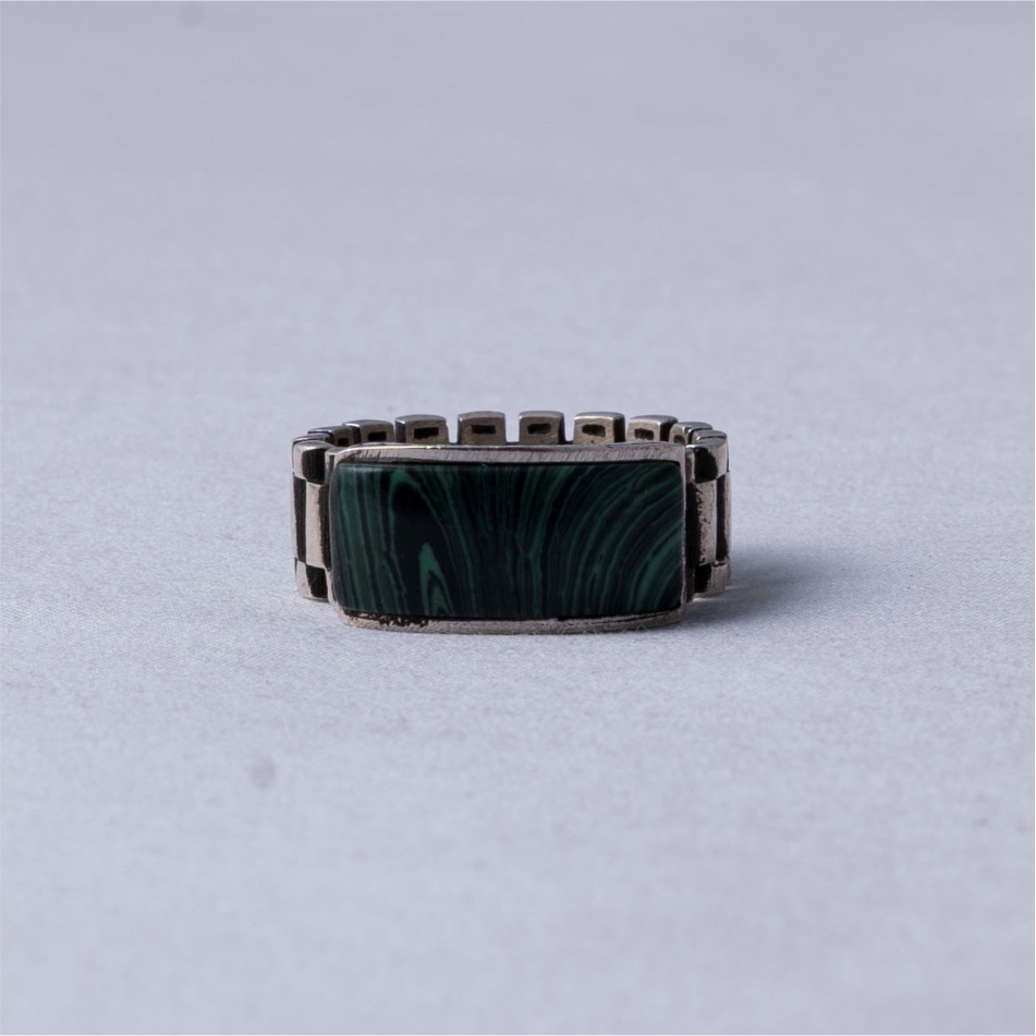 Green Stone Vintage 925 Silver Ring