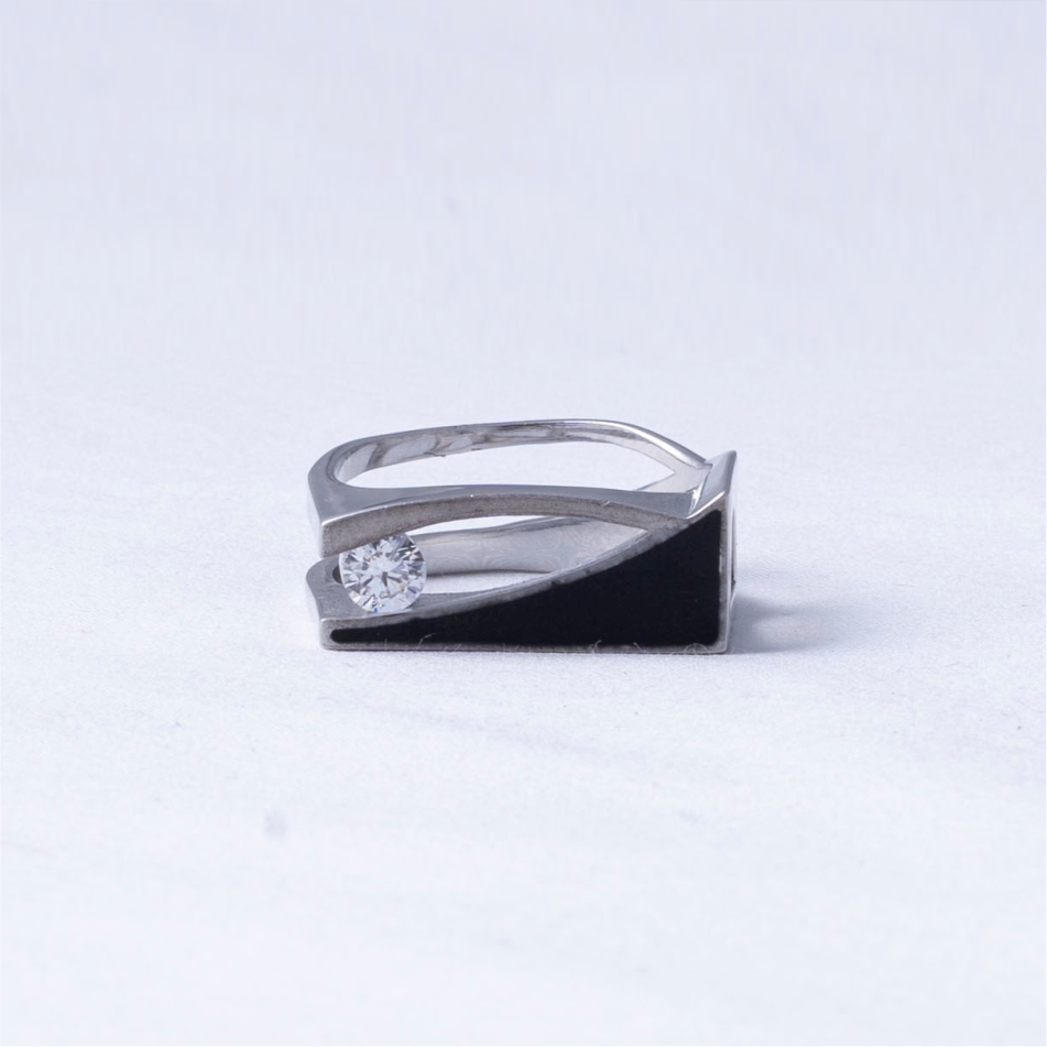 Modern Black Stone 925 Silver Ring