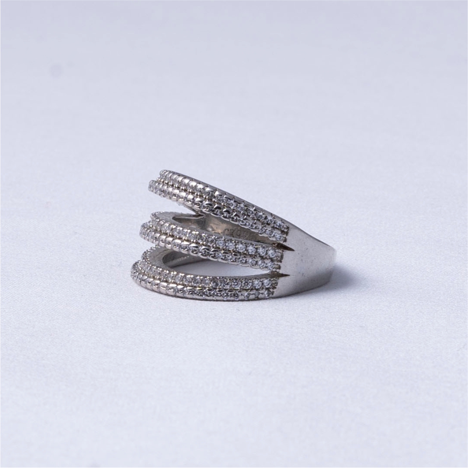 Triple Band Diamond Style Ring - Image 3