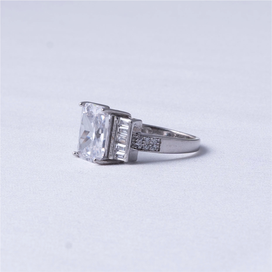925 Silver Princess Cut Halo Ring - Image 3