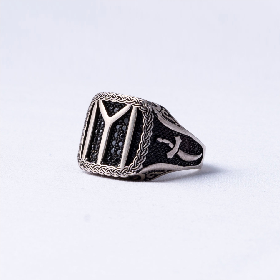 Black Stone Initial Y 925 Silver Ring - Image 3