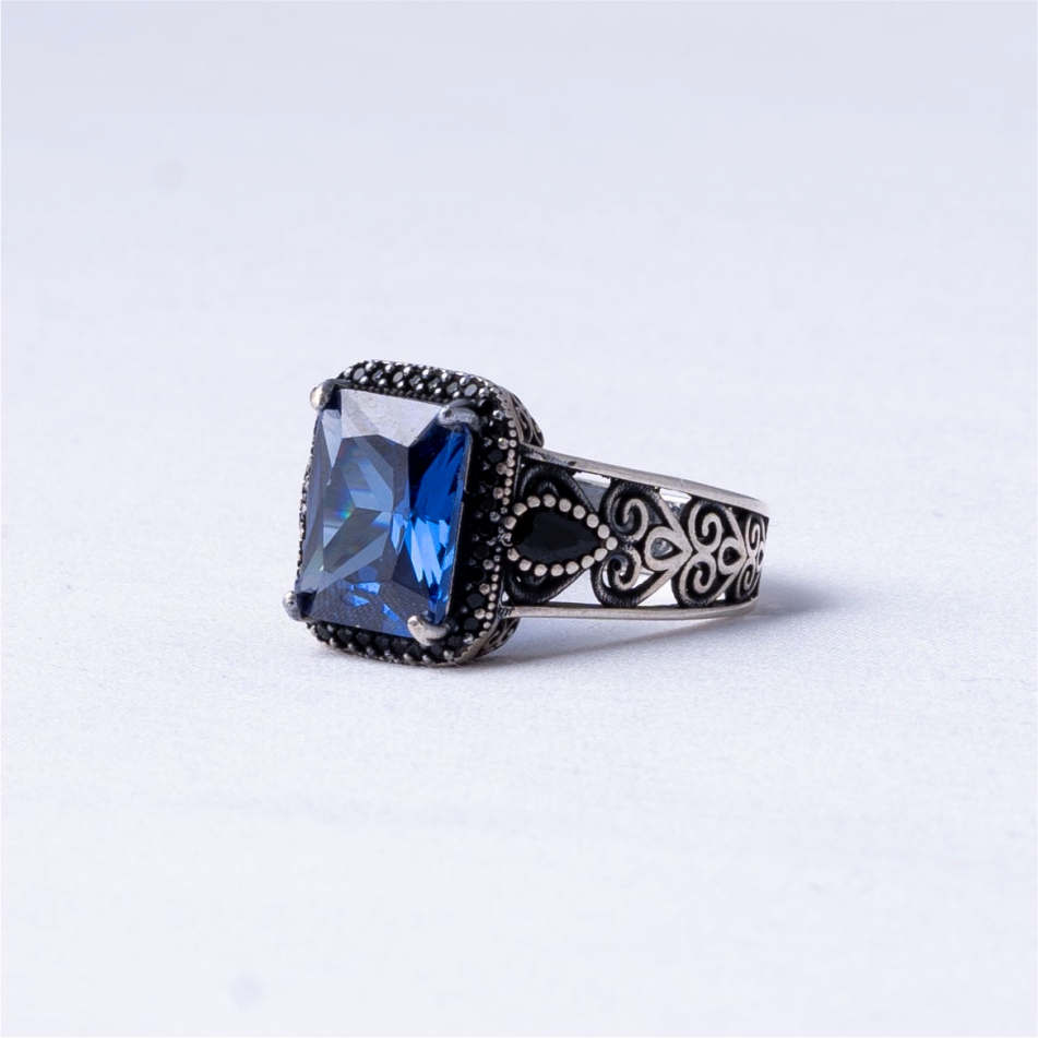 Blue Emerald Cut 925 Silver Ring - Image 3