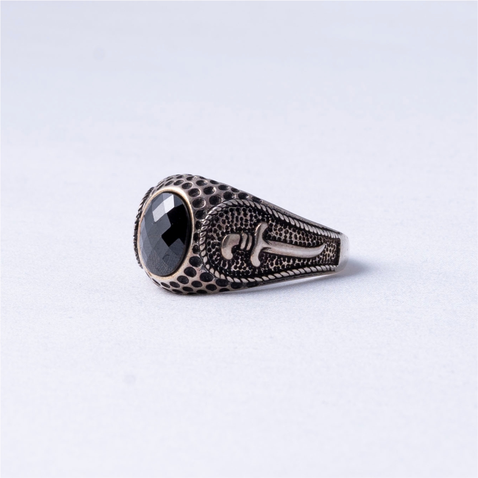Black Oval Stone 925 Silver Ring - Image 3