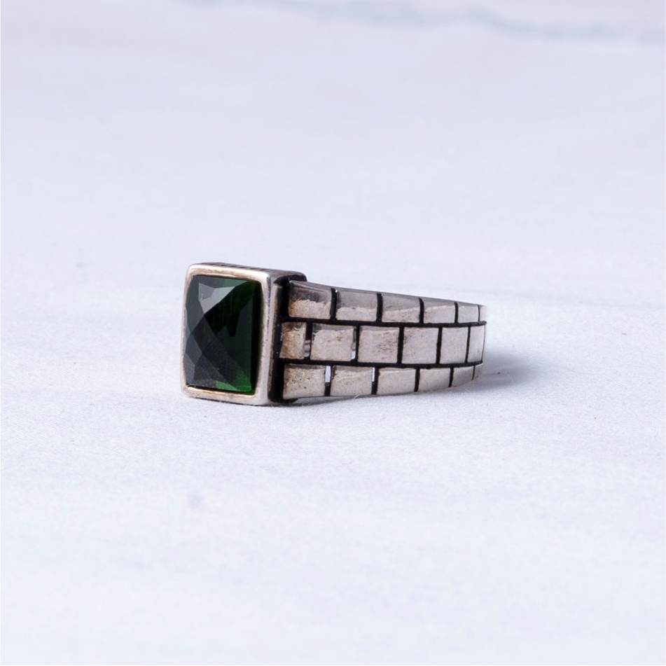 Emerald Rectangle Signet 925 Silver Ring - Image 3