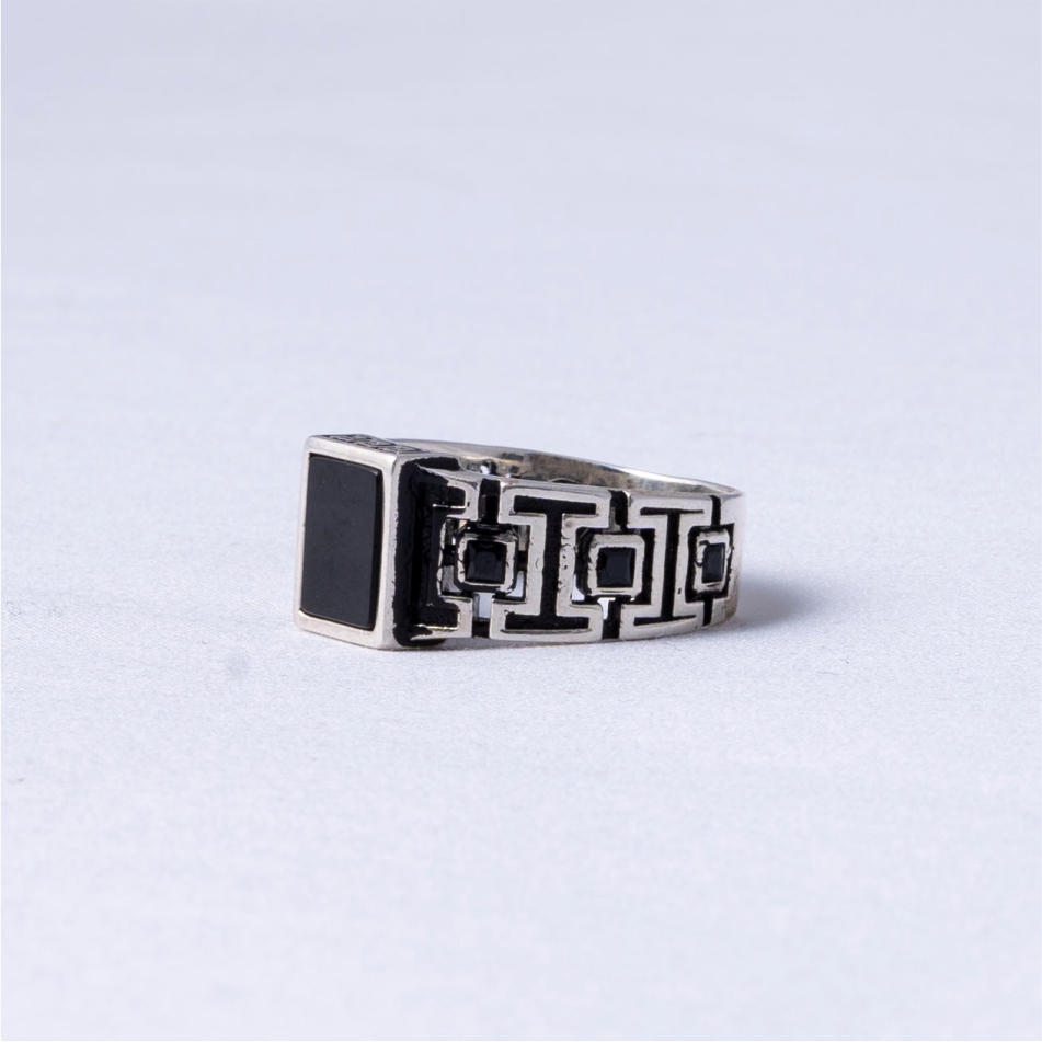 Black Stone Geometric Oxidised 925 Silver Ring - Image 3