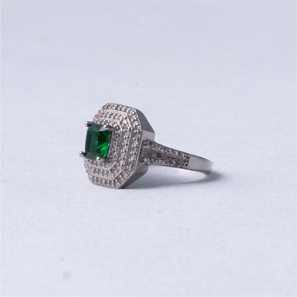 Green Princess Cut Halo 925 Silver Ring - Image 3