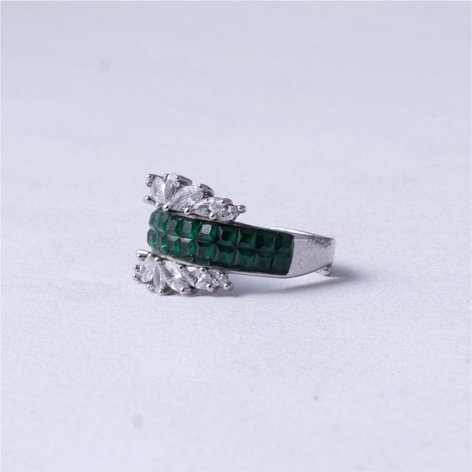 Green Floral Crystal 925 Silver Ring - Image 3