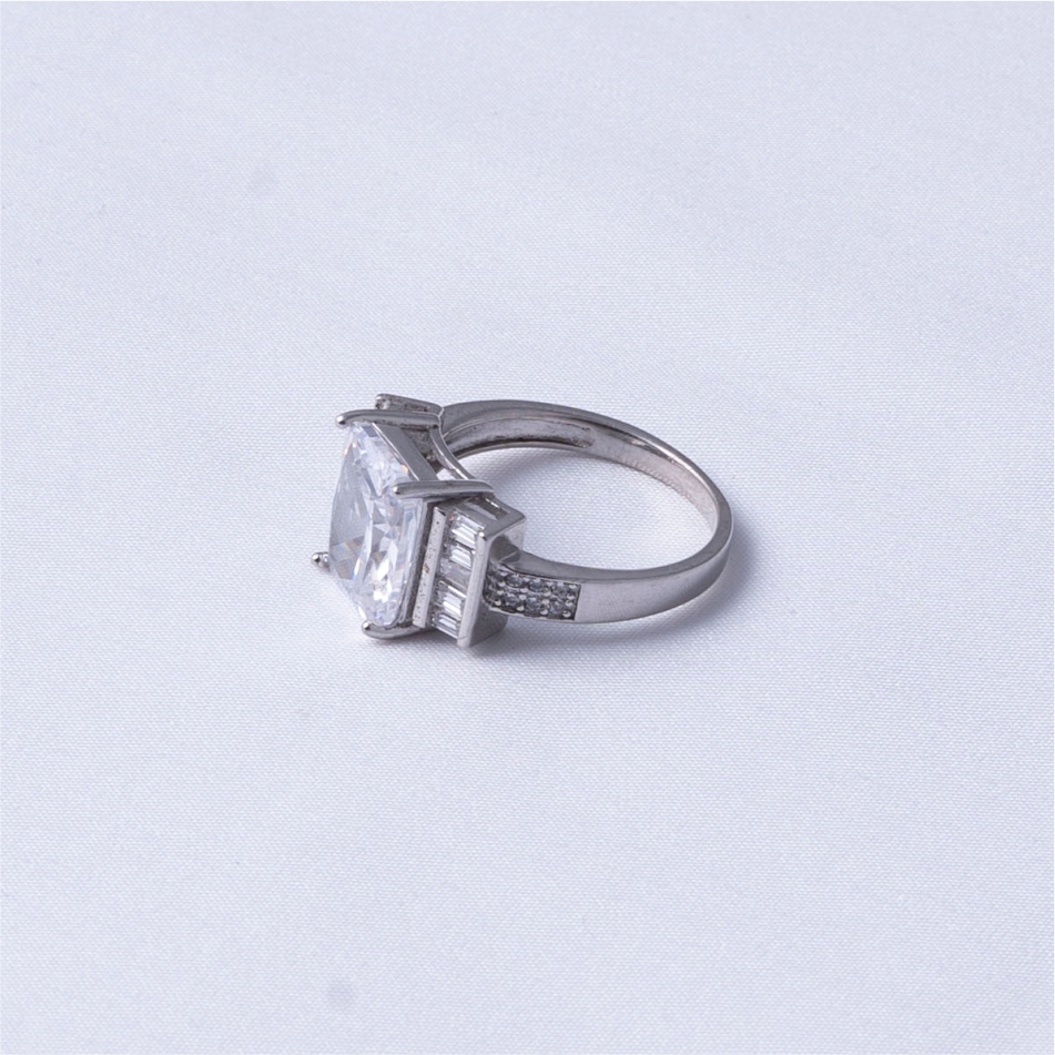 925 Silver Princess Cut Halo Ring - Image 4