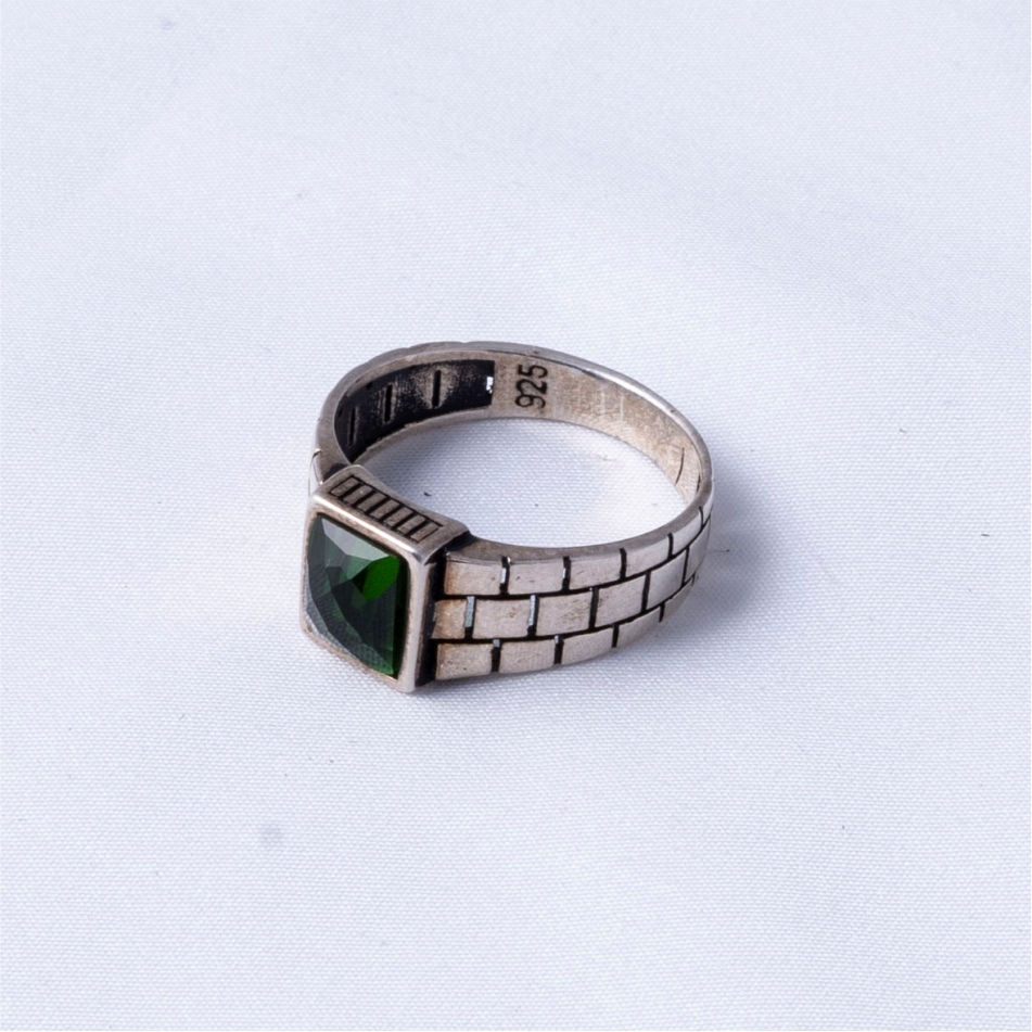 Emerald Rectangle Signet 925 Silver Ring - Image 4