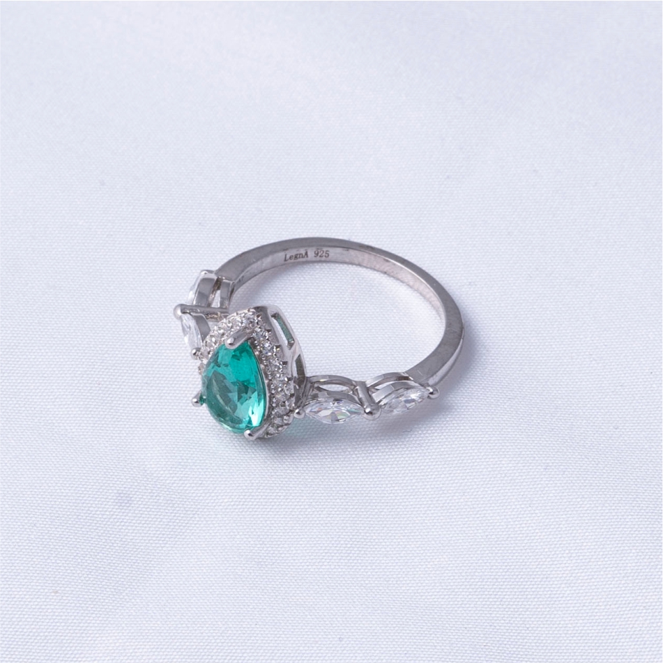 Green Pear Halo 925 Silver Ring - Image 4