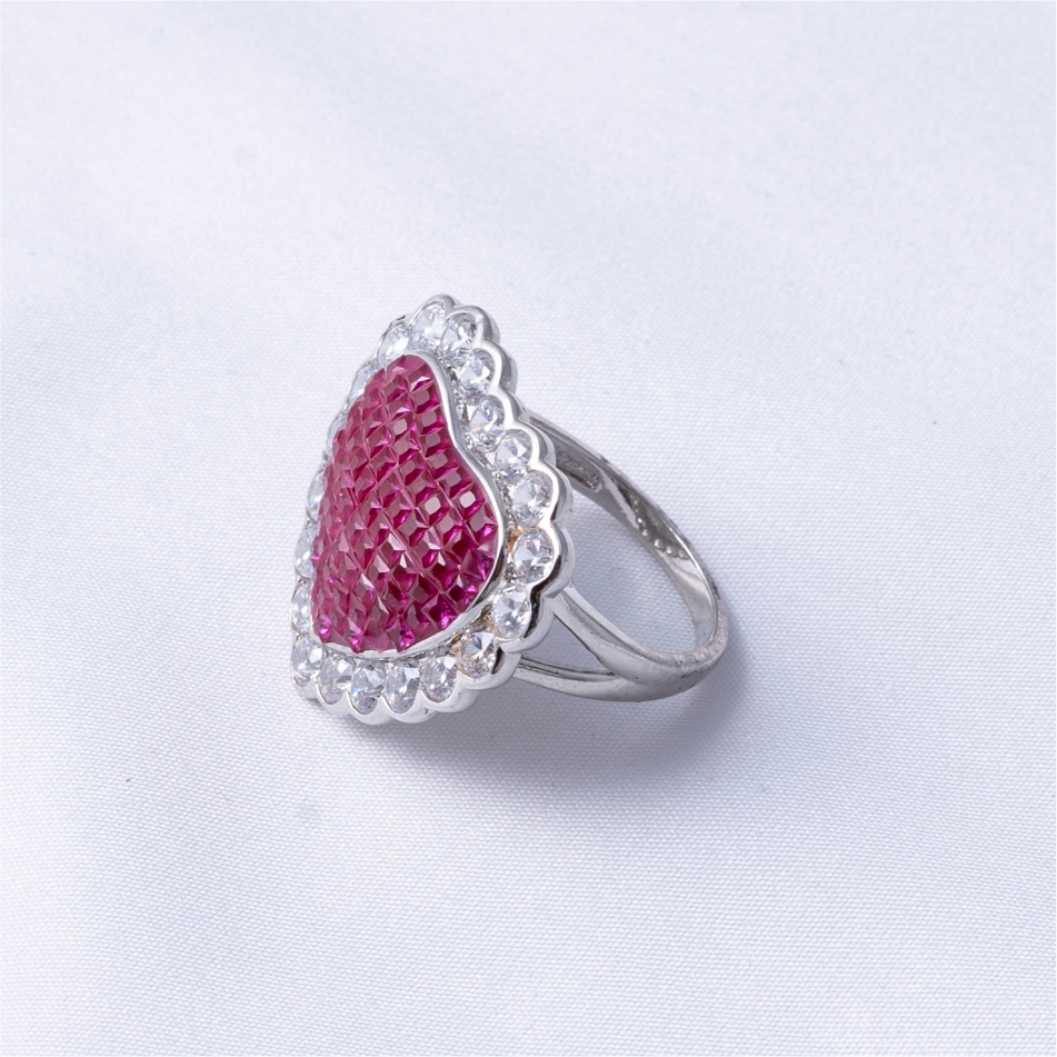 925 Silver Pink Heart Halo Ring - Image 4