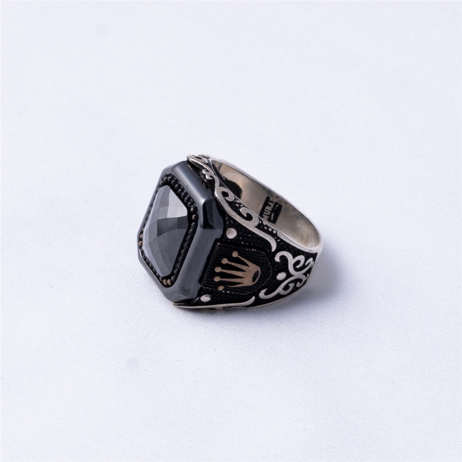 Black Stone Oxidised 925 Silver Ring - Image 4