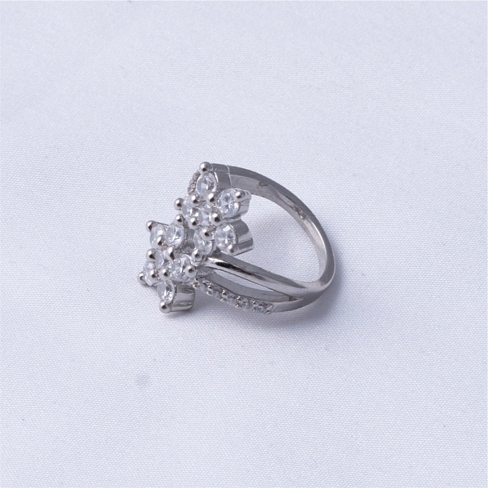 Floral Zircon 925 Silver Ring - Image 4