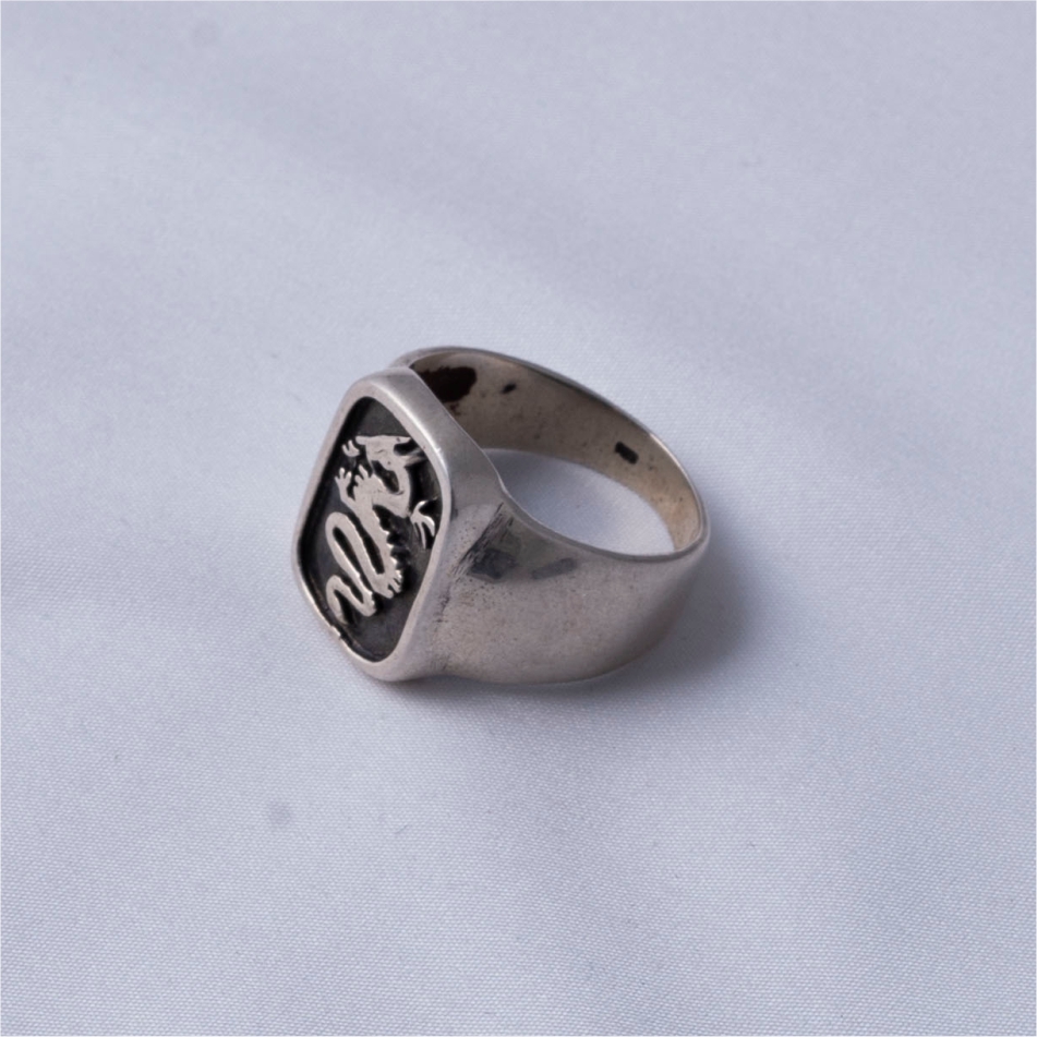 Dragon Signet Oxidised 925 Silver Ring - Image 4