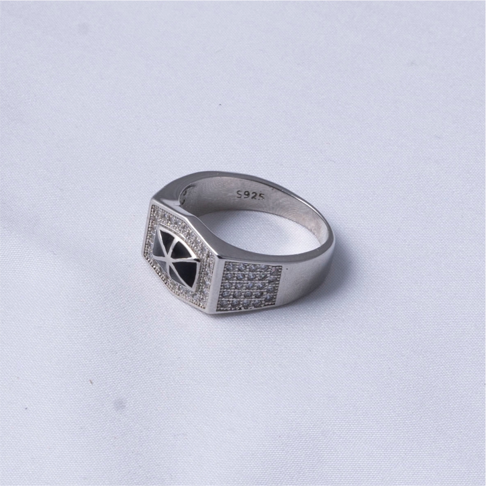 Black CZ Geometric Shield Statement Ring - Image 4