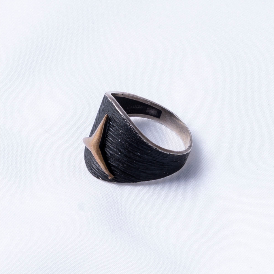 Black Gold Accent 925 Silver Ring - Image 4