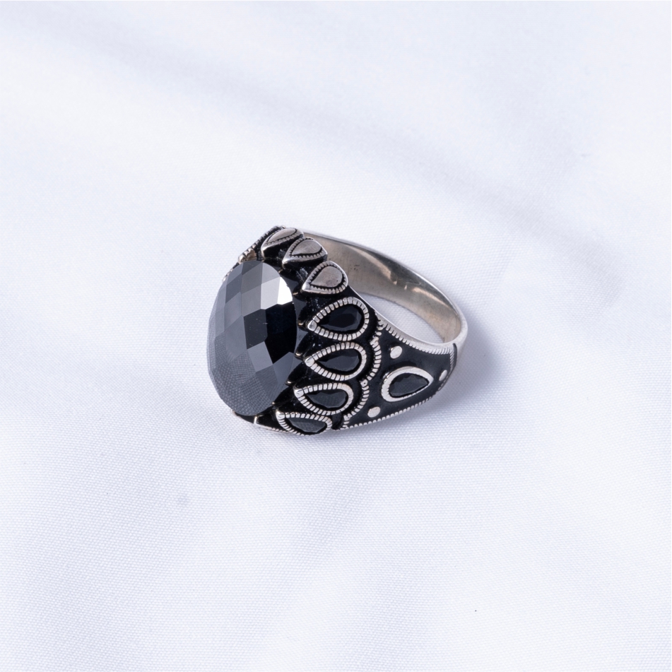 Black Onyx Oxidised 925 Silver Ring - Image 4