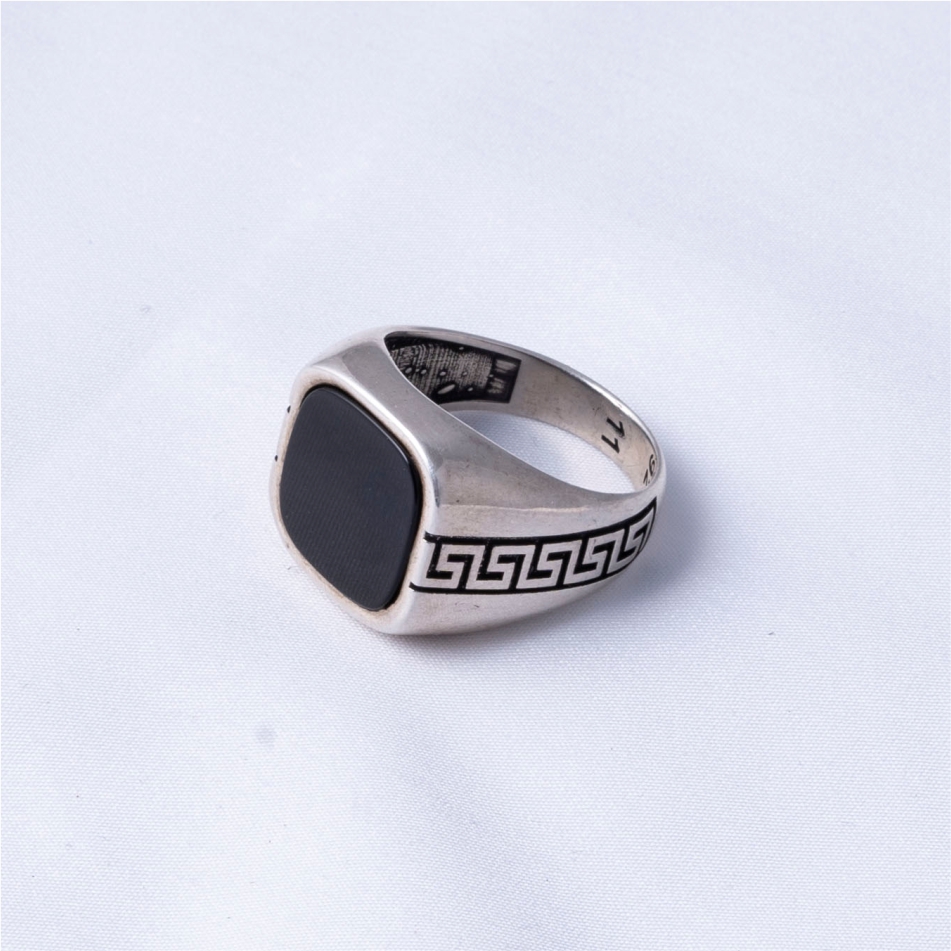 Black Onyx Style 925 Silver Ring - Image 3