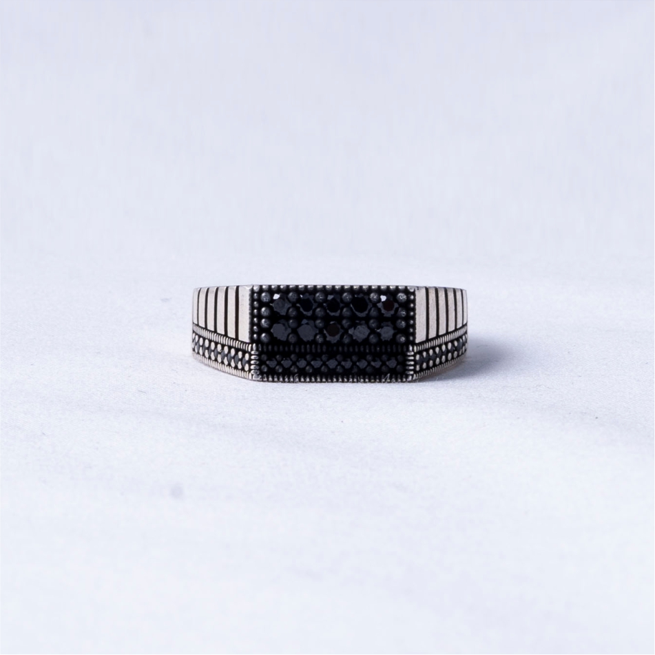Black Stone Rectangular 925 Silver Ring