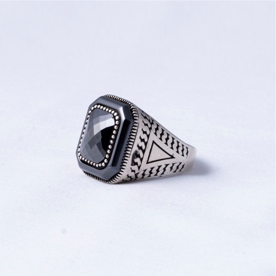 Black Stone Signet 2.0 925 Silver Ring - Image 3