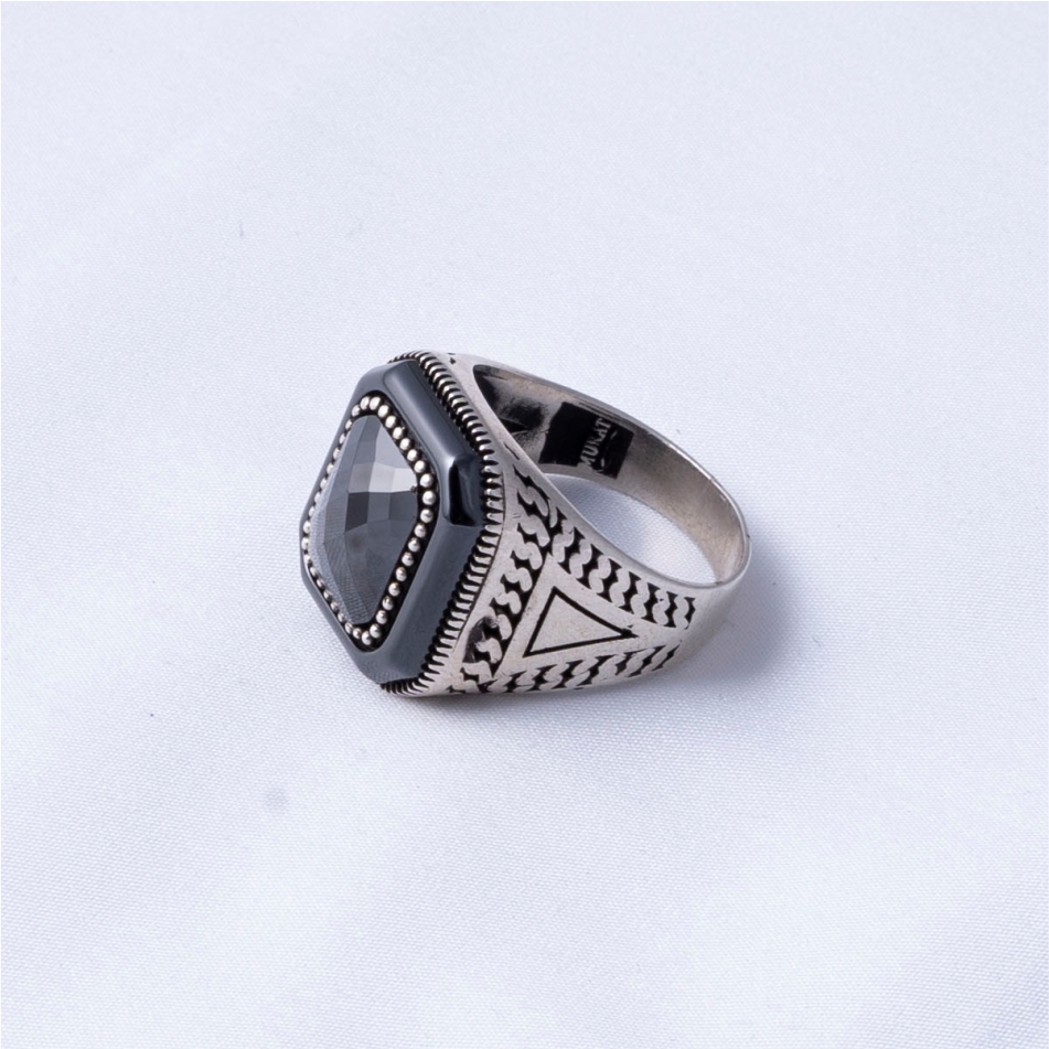 Black Stone Signet 2.0 925 Silver Ring - Image 4