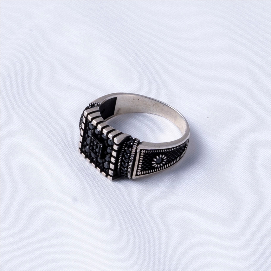 Black Stone Vintage 925 Silver Ring - Image 4