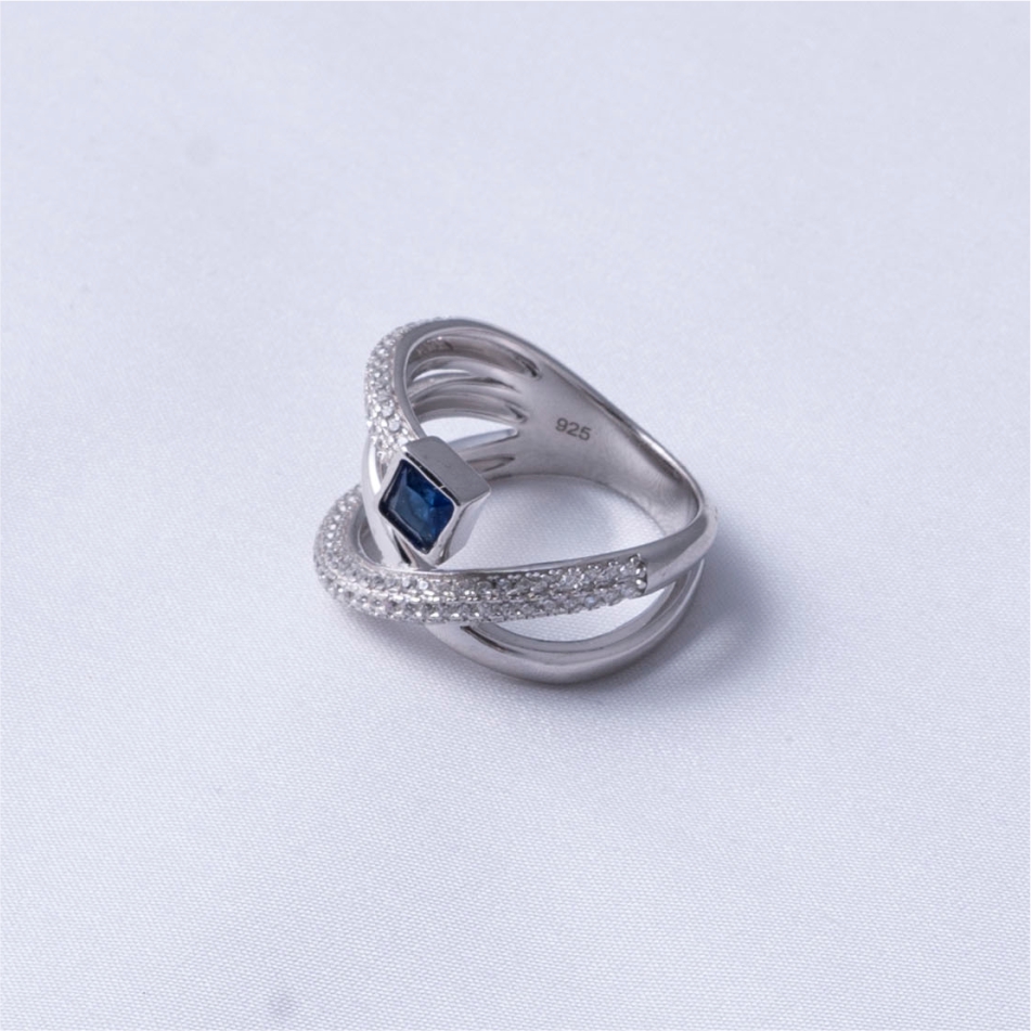 Blue Stone Designer Ring - Image 4