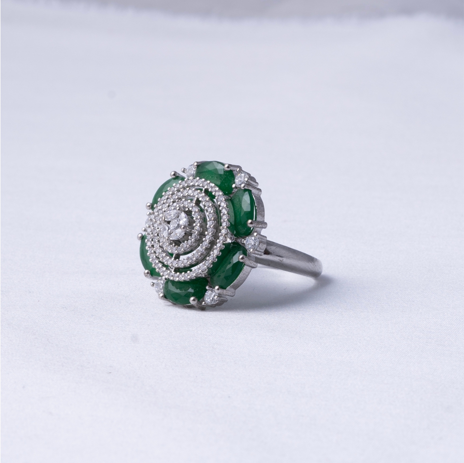 Emerald Bloom Halo Statement Ring - Image 4