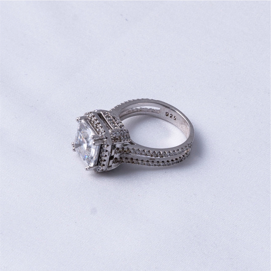 Emerald Cut Halo 925 Silver Ring - Image 4