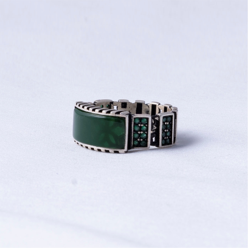 Emerald Rectangle 925 Silver Ring - Image 3