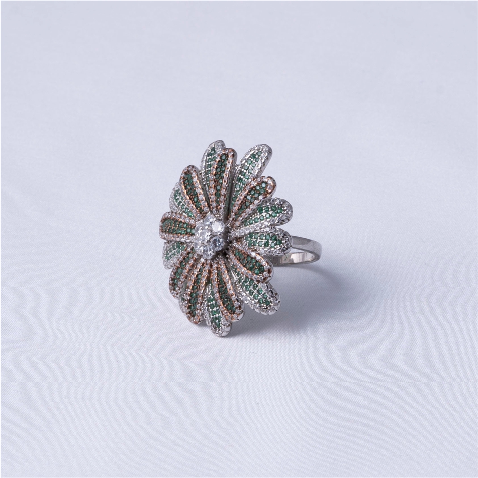 Floral Green Stone 925 Silver Ring - Image 3