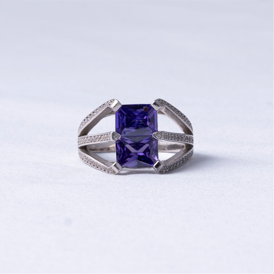 Geometric Purple CZ Split Shank Statement Ring