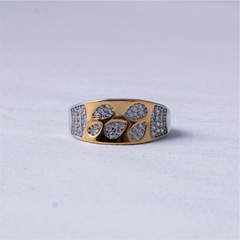 Golden Teardrop Cluster Ring