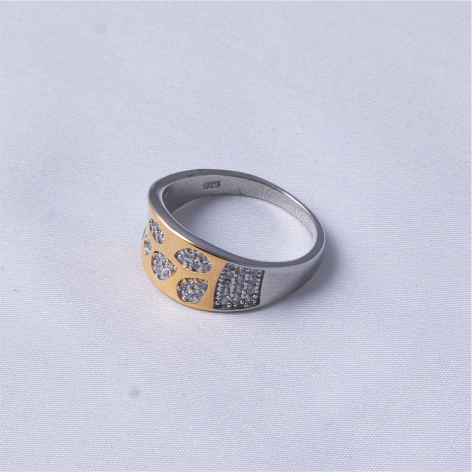 Golden Teardrop Cluster Ring - Image 4