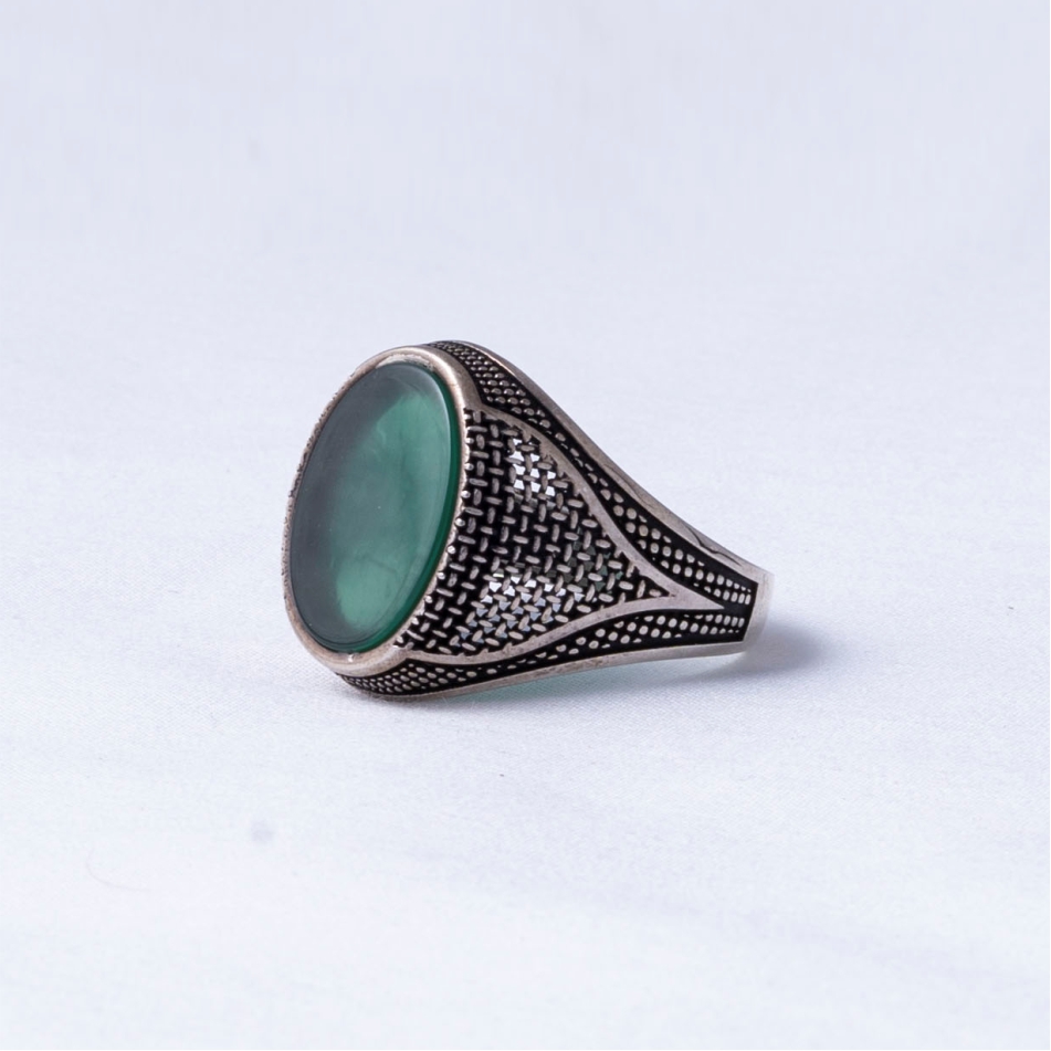 Green Stone Oxidised 925 Silver Ring - Image 3