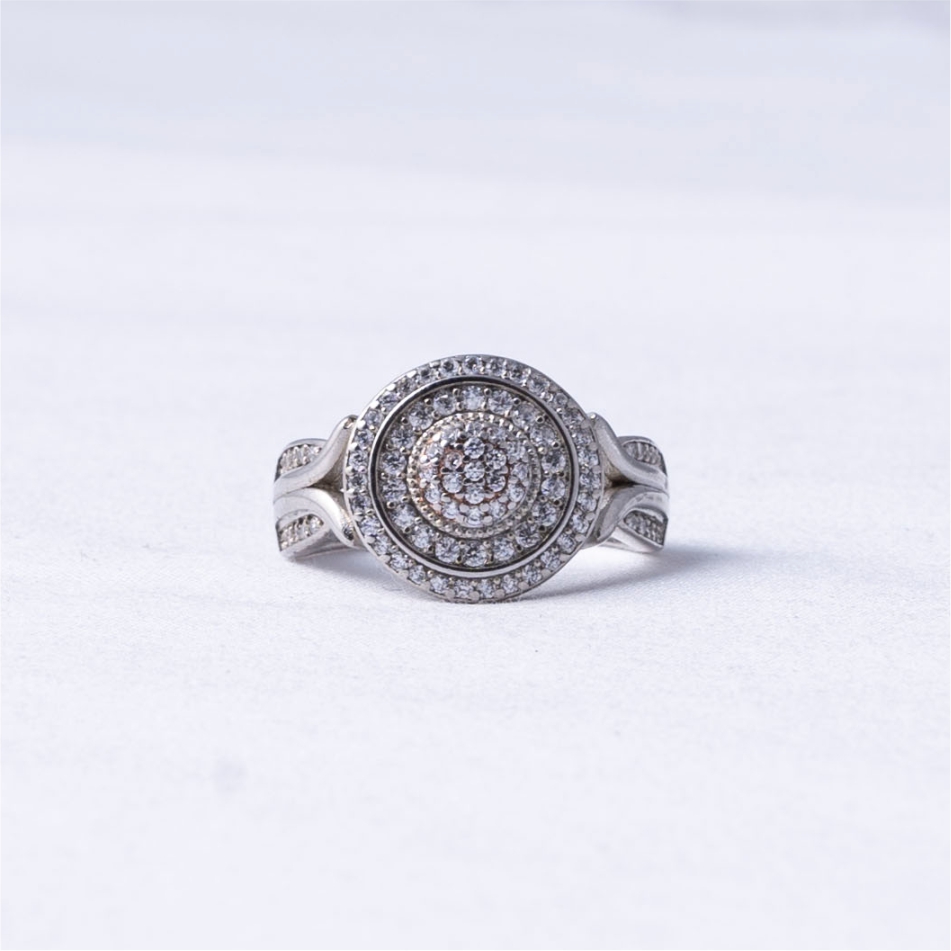 Halo Diamond Style 925 Silver Ring