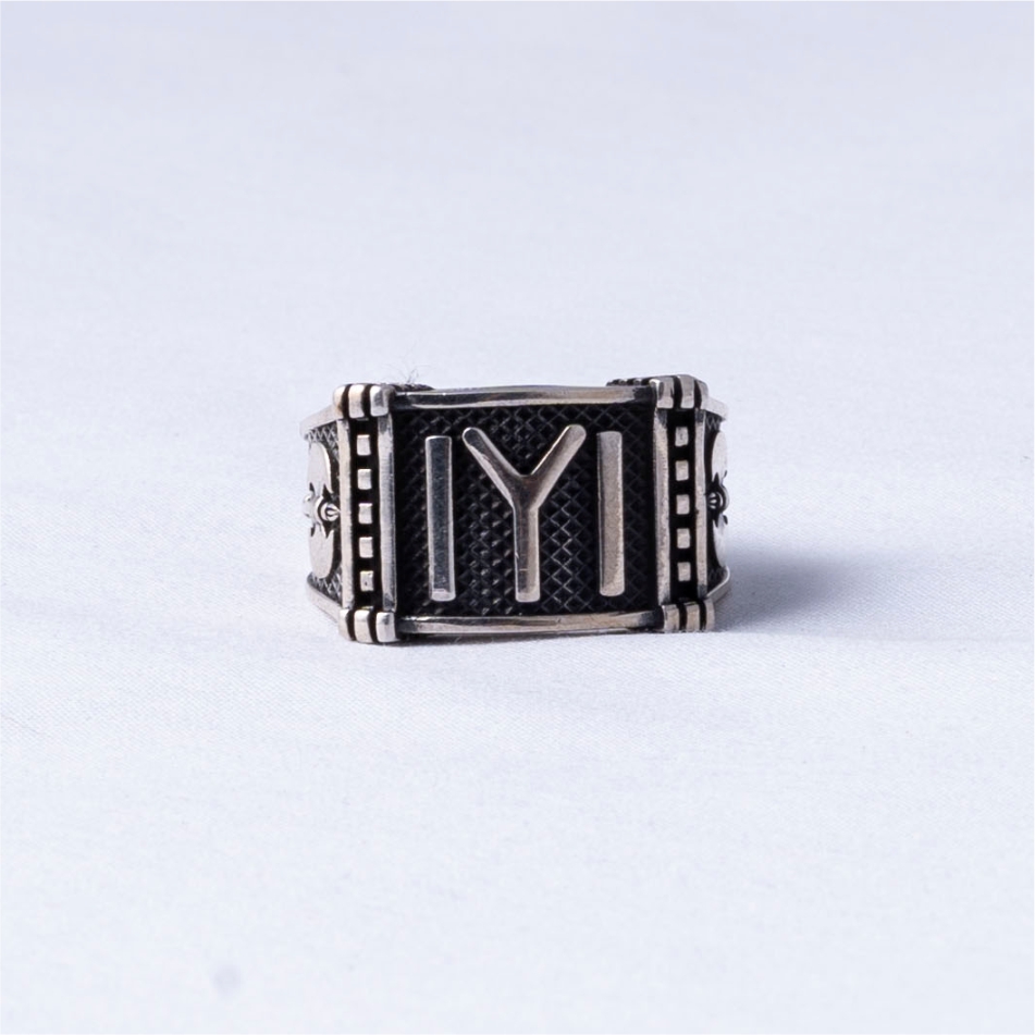 Initial Letter IYI 925 Silver Ring