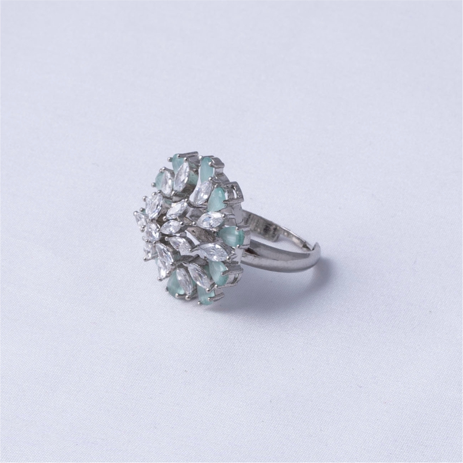 Mint Floral Crystal Coktail Ring - Image 4