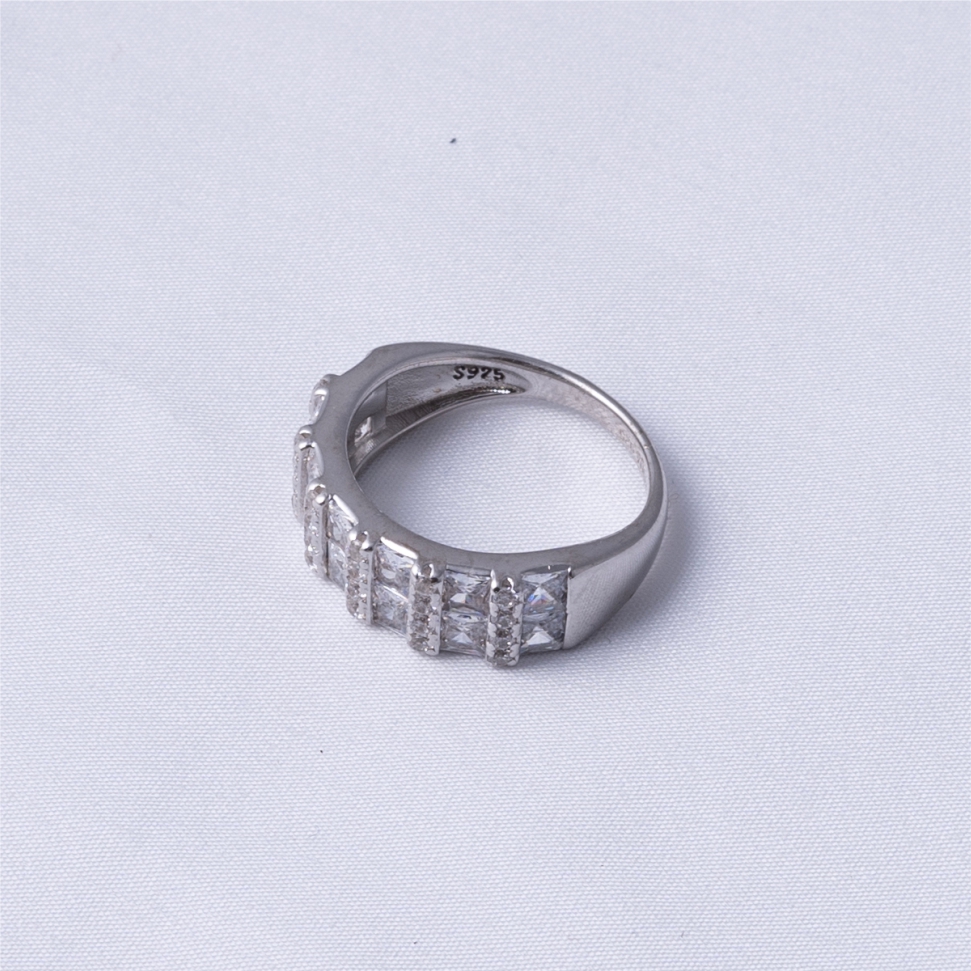 Princess Cut Diamond 925 Silver Ring - Image 3