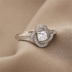 Alternative view of Radiant Clover Halo Ring