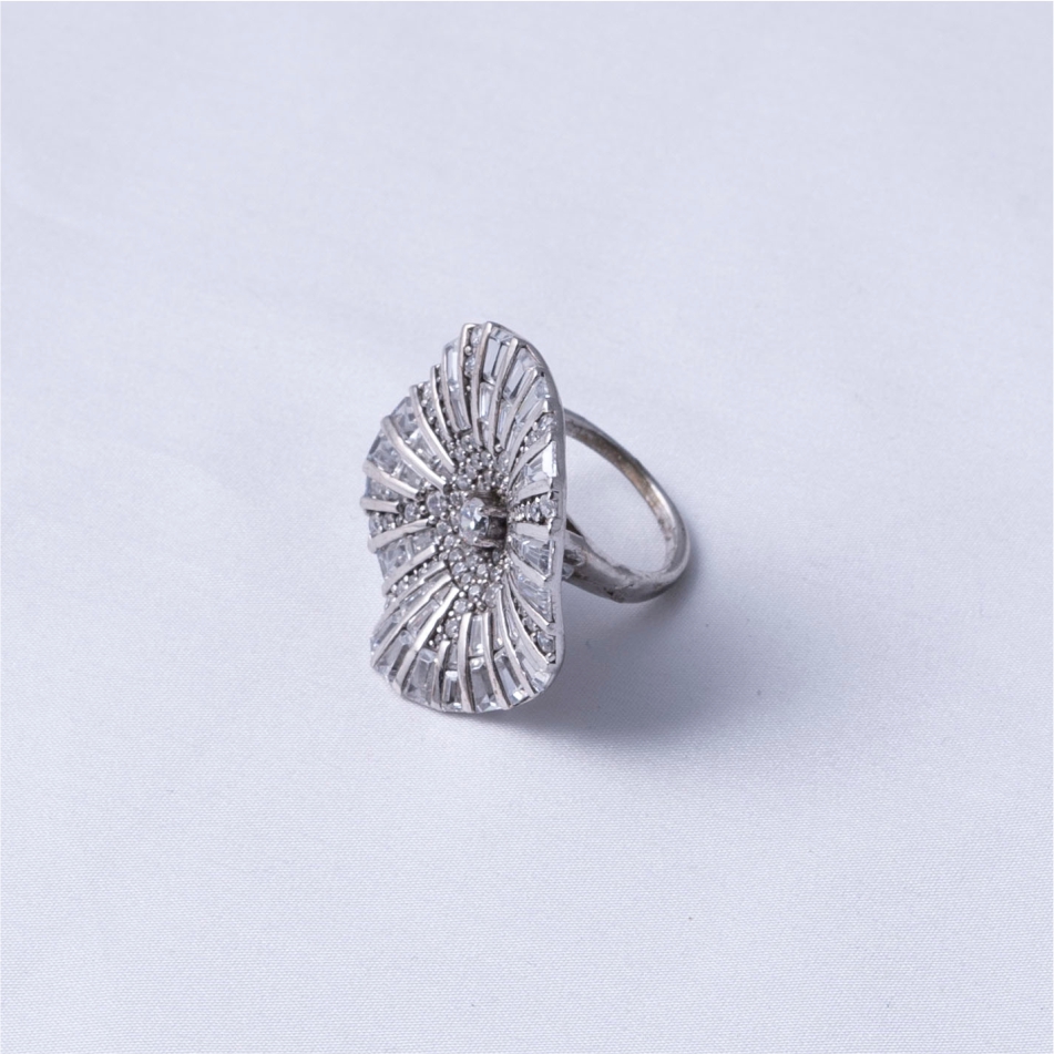 Radiant Halo Coktail Ring - Image 4