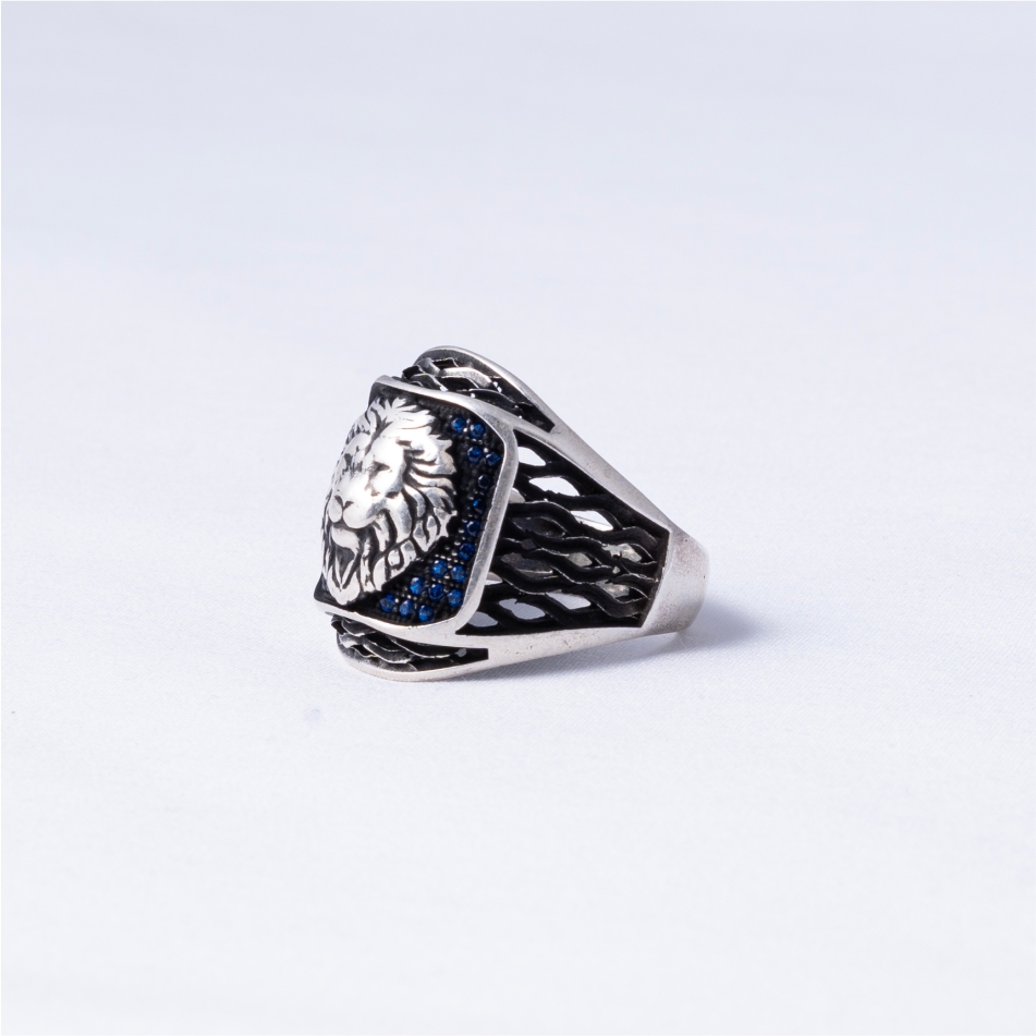 Regal Lion CZ Stone 925 Silver Ring - Image 3