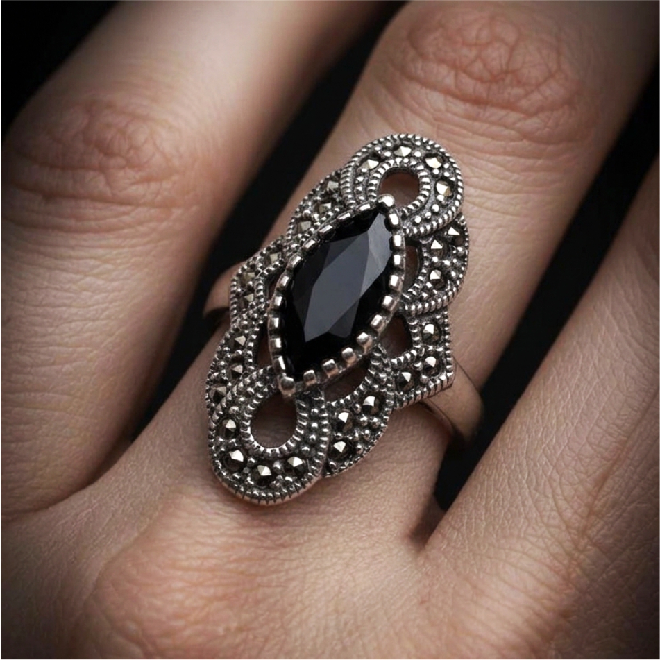 Aura black big stone - Image 2