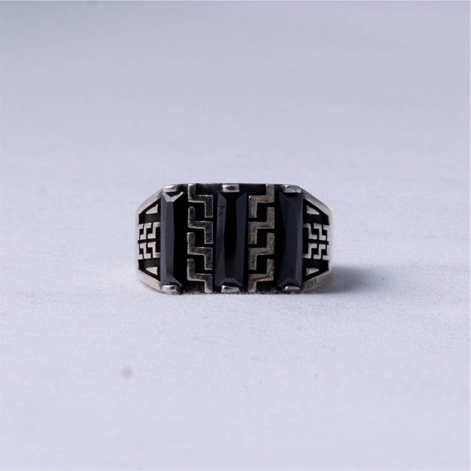 Black Stone Vintage 925 Silver Ring
