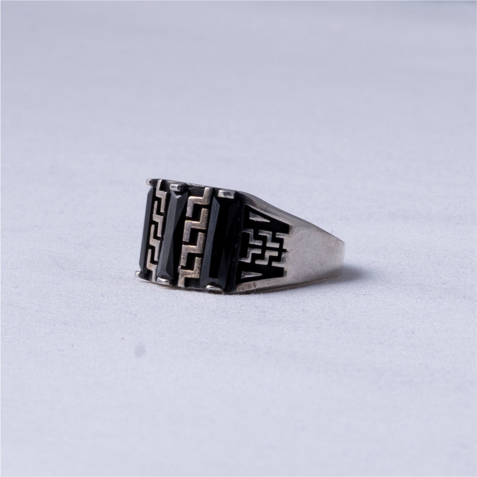 Black Stone Vintage 925 Silver Ring - Image 3