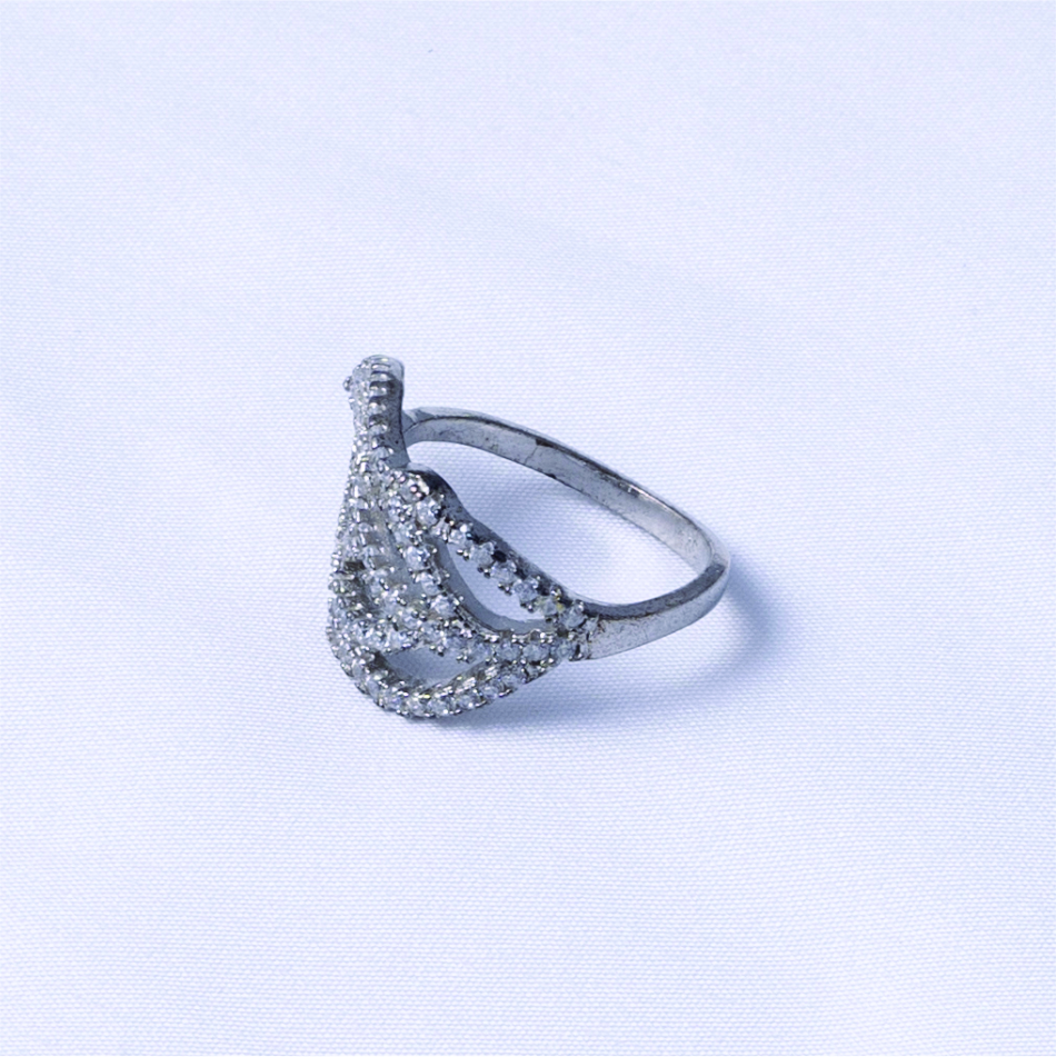 Leaf Design Diamond Style 925 Silver Ring - Image 4