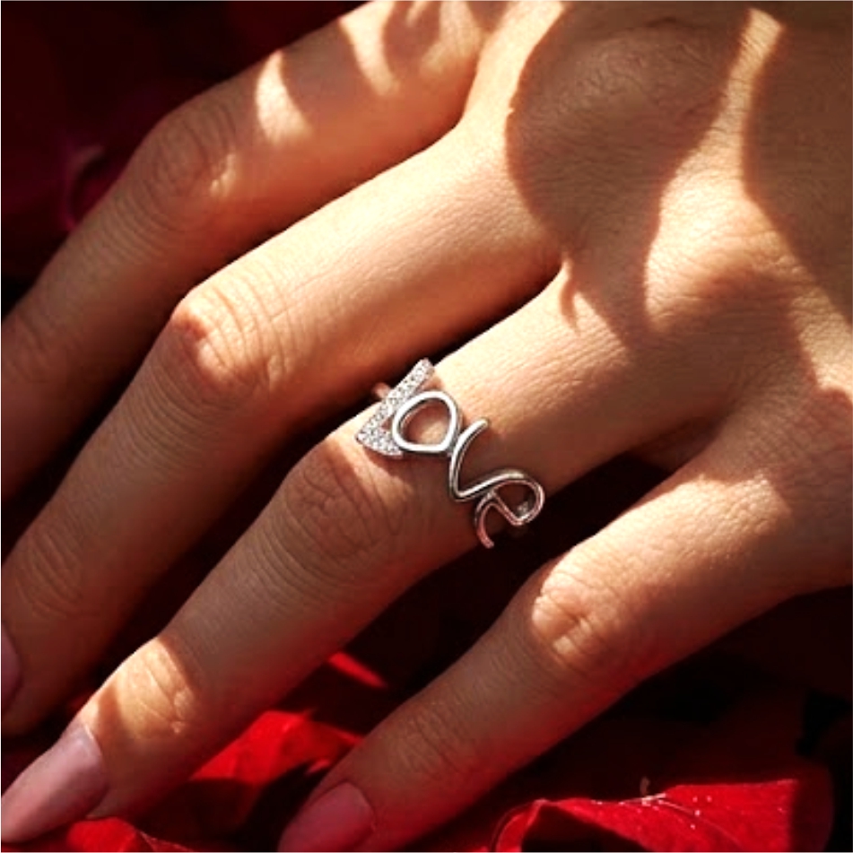 Love Design 925 Silver Ring - Image 2