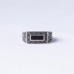 Vintage Maroon Stone 925 Silver Ring